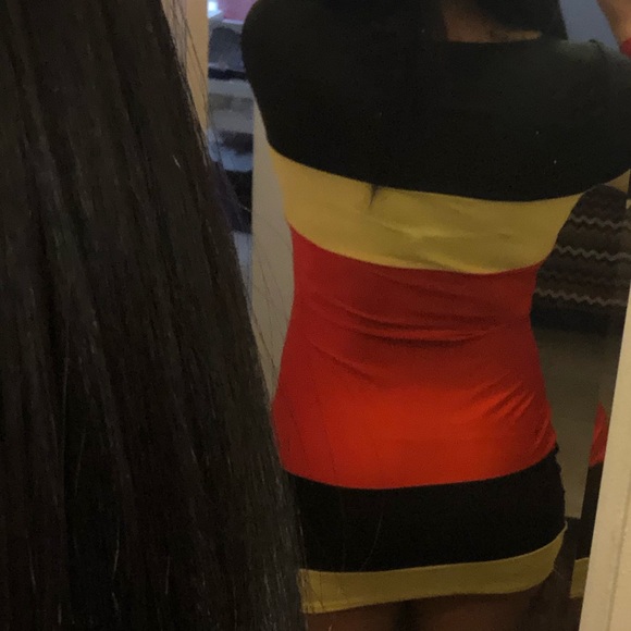 Women’s dress - Picture 3 of 5